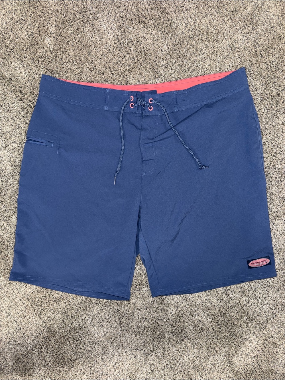 Vineyard Vines Men’s Performance Solid Stretch Blue Board Shorts Size 38